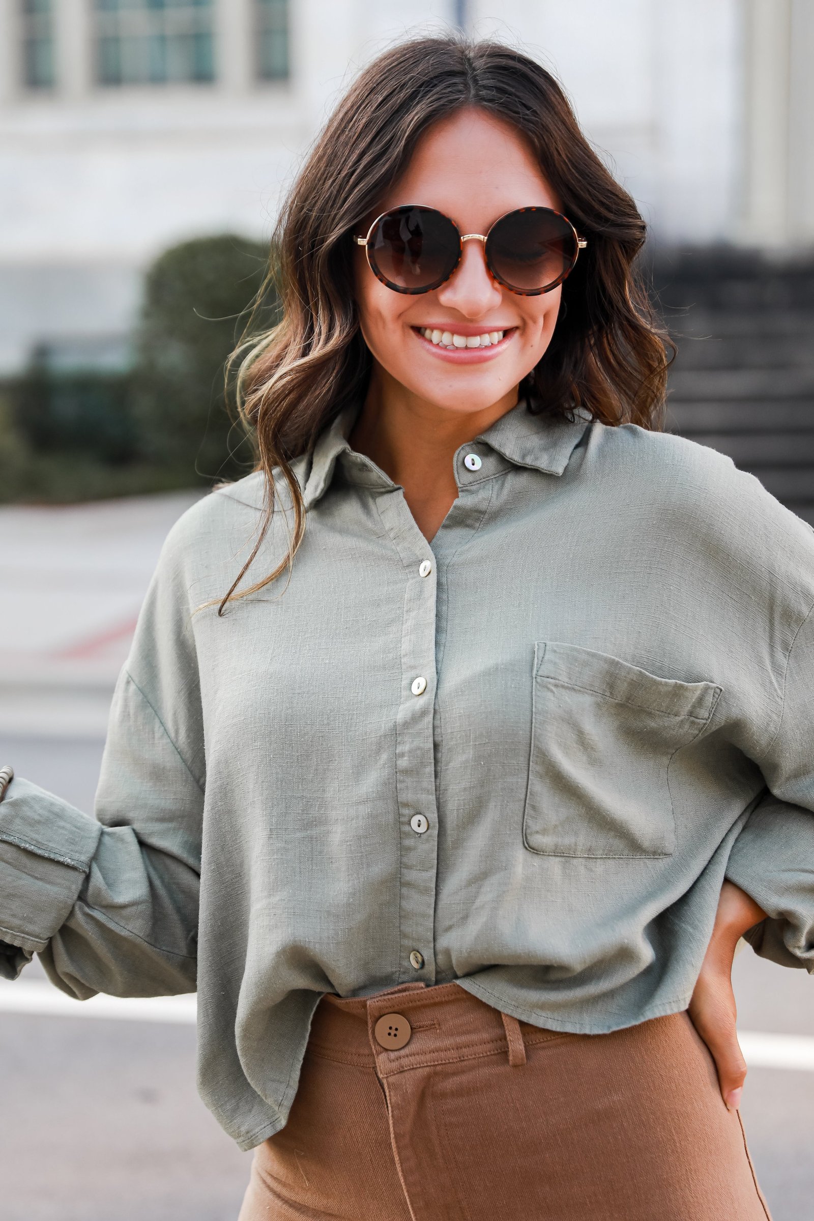 Sensational Presence Linen Button-Up Blouse