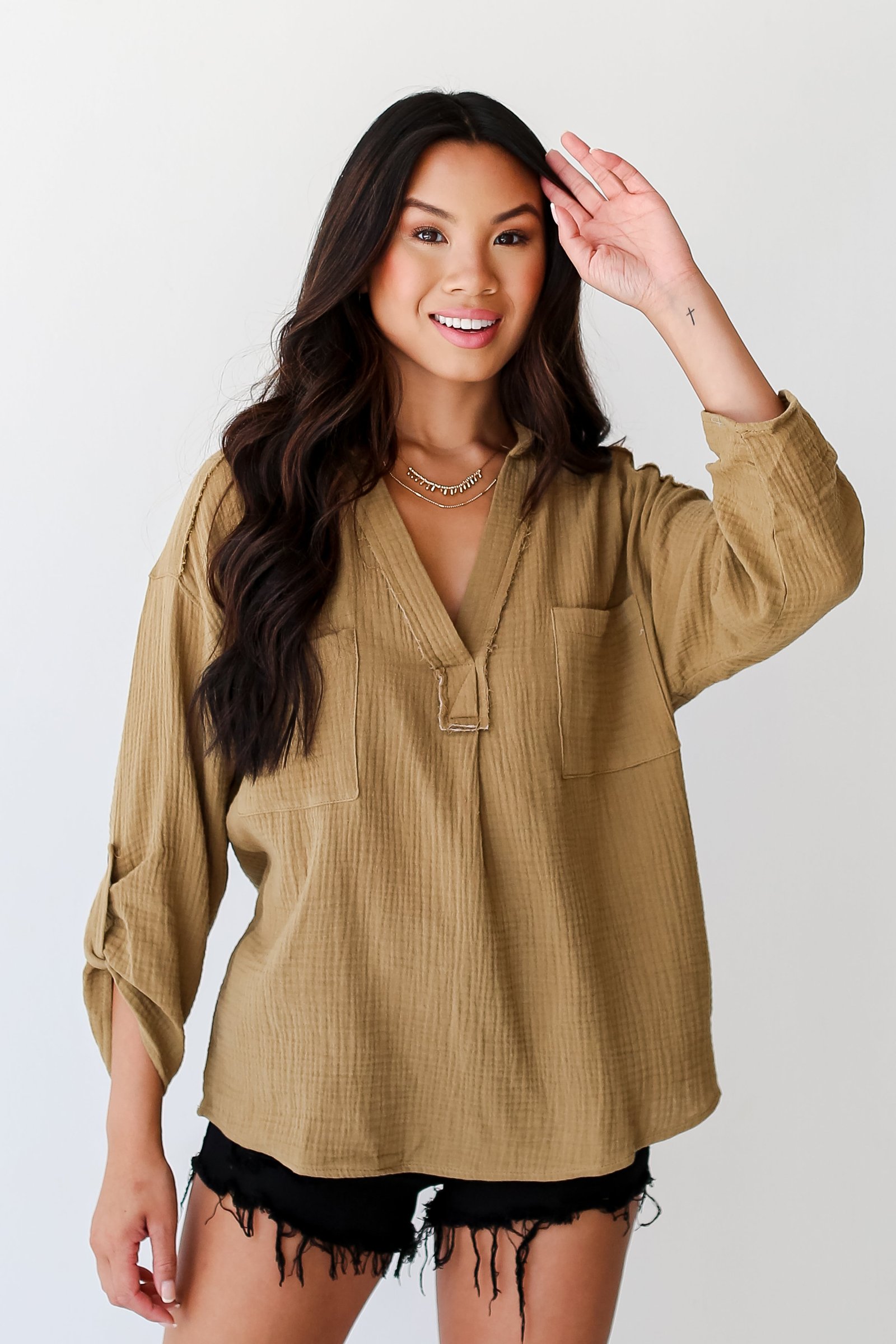 Timeless Class Linen Blouse