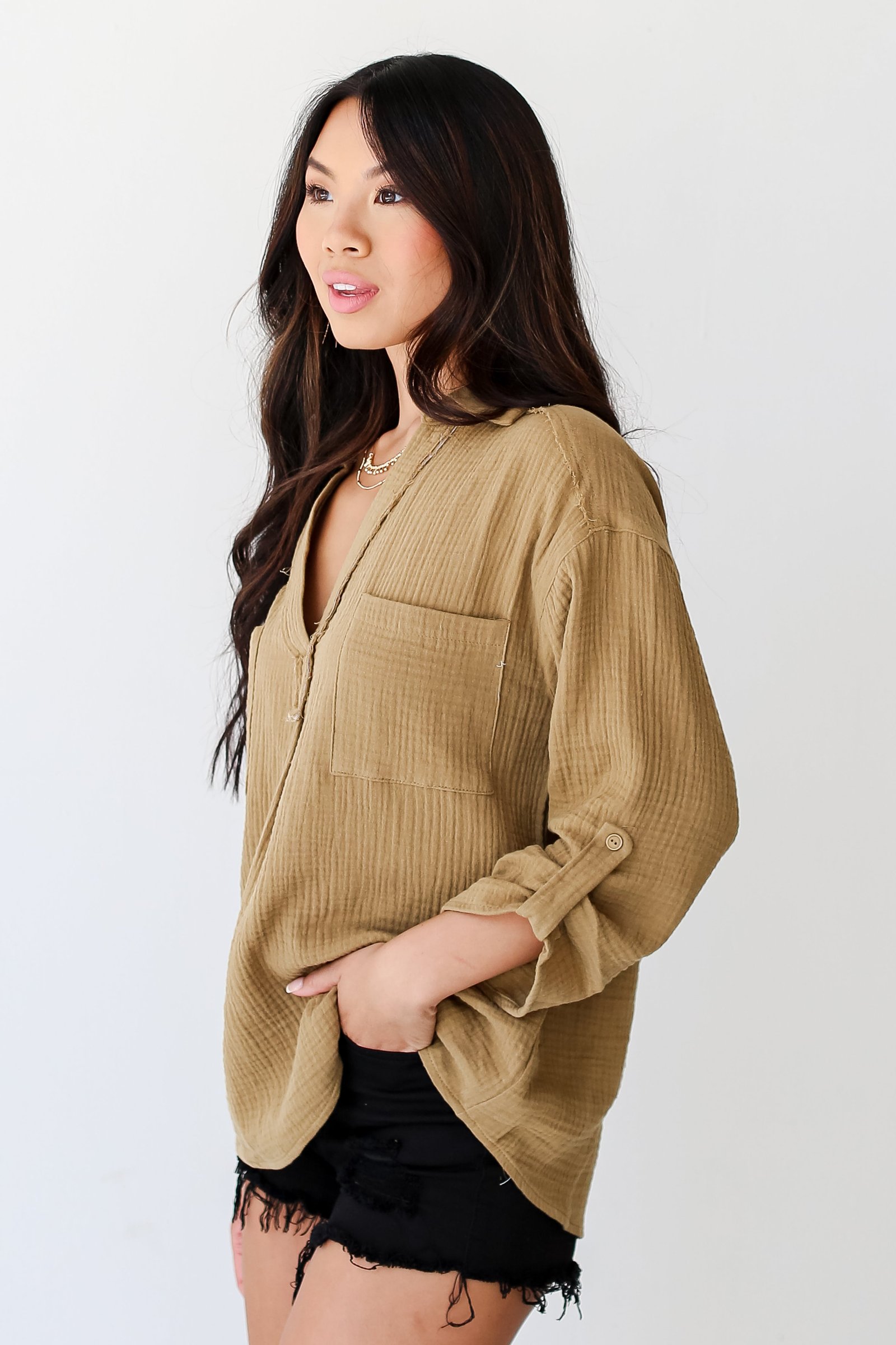 Timeless Class Linen Blouse